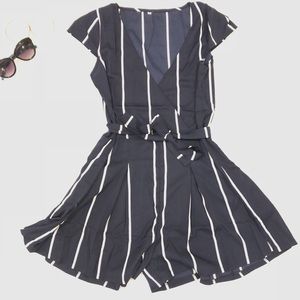 Brand new never worn romper!